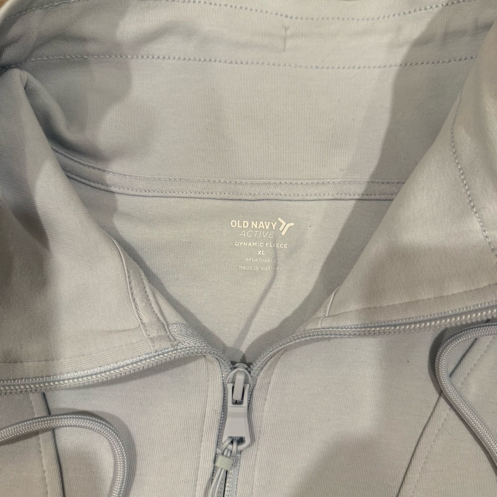 Old Navy dynamic fleece - Picture 3 of 3